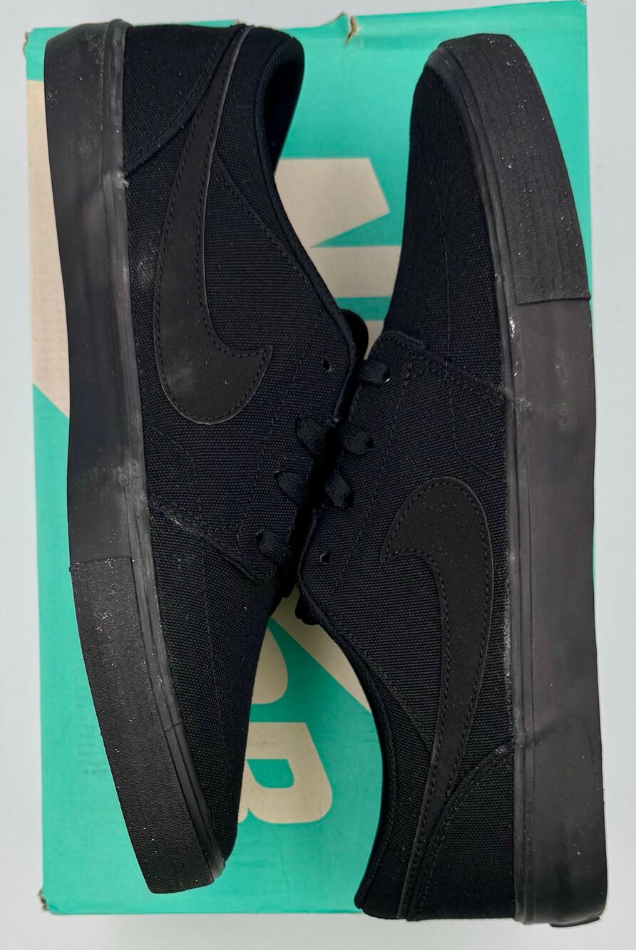 Nike SB Portmore II Size 10 Black Canvas 880268-001 #243